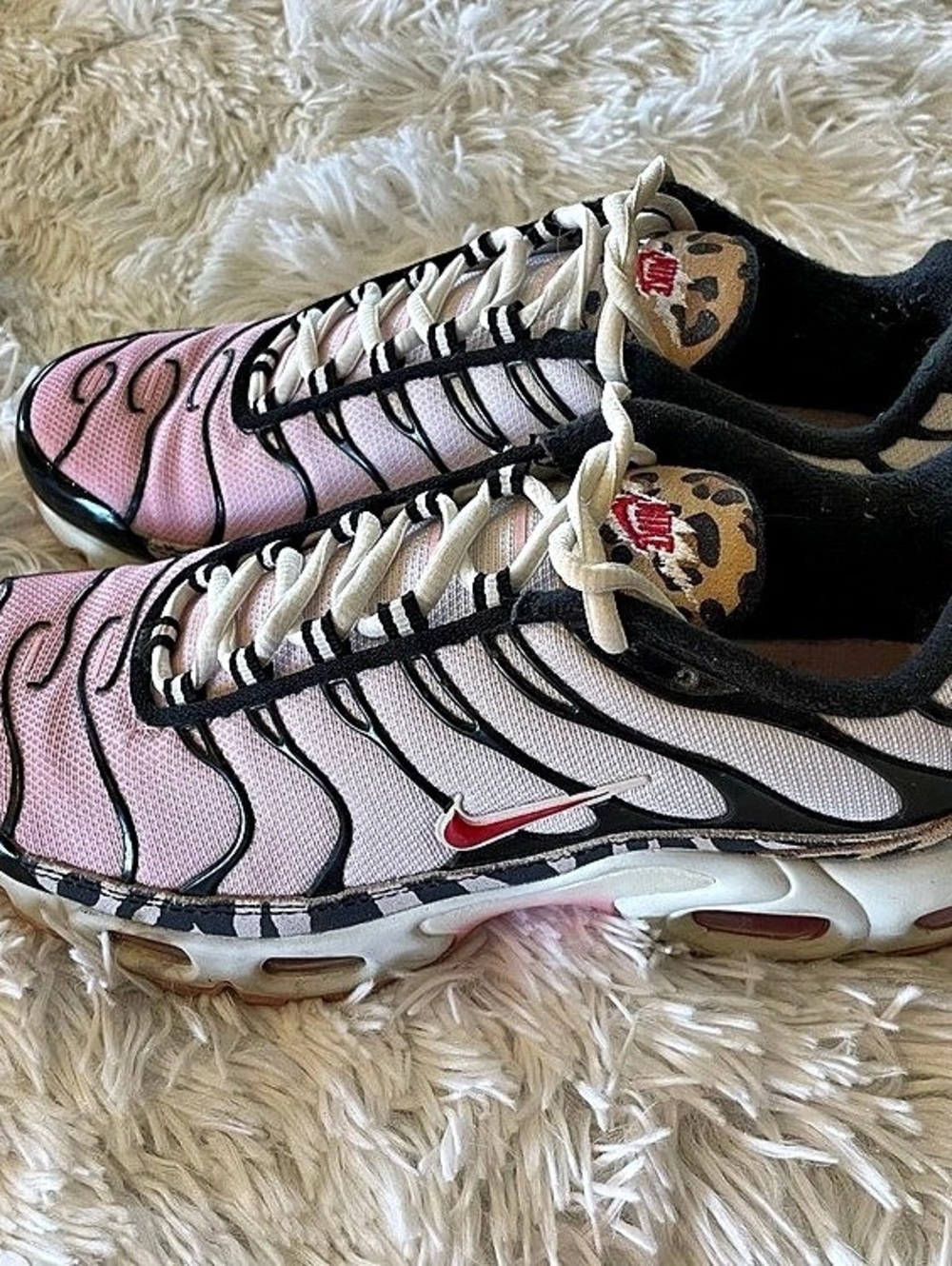 Nike Air Max Plus "Animal Instinct" Pink & Black US 8 - Picture 2 of 8